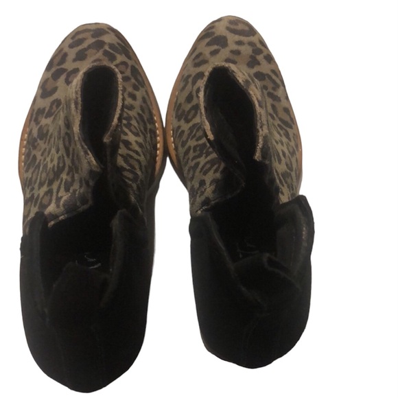 Woman’s  leopard print black short Boots - Picture 4 of 10